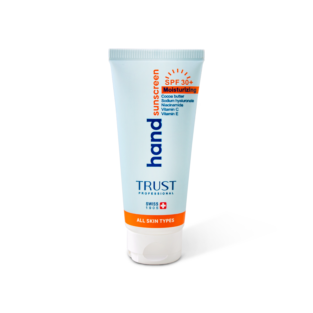 کرم تخصصی دست ضدآفتاب و آبرسان +SPF30 بی‌رنگ تراست 😍🇨🇭